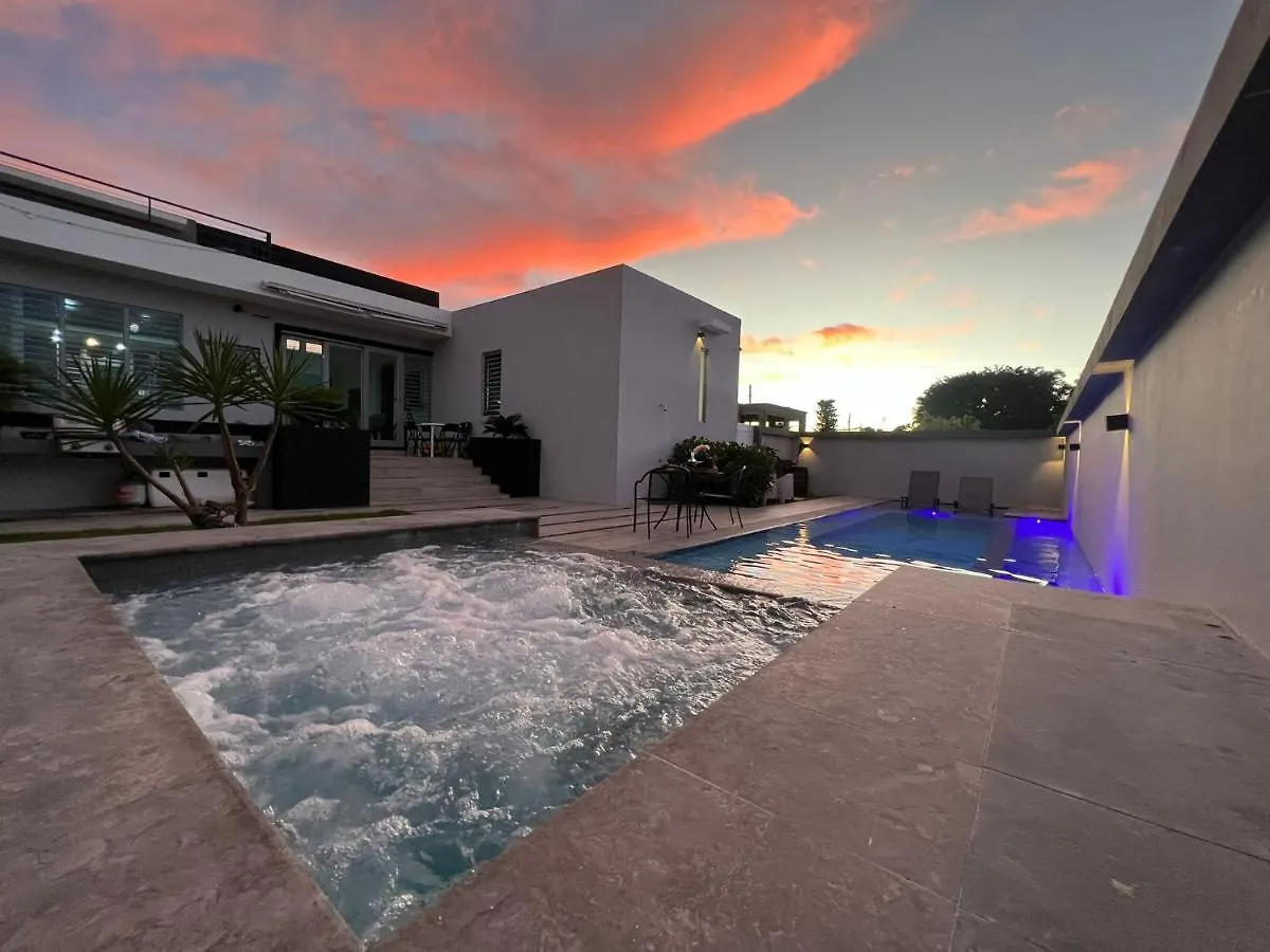 Utopia Luxury Villa Hatillo