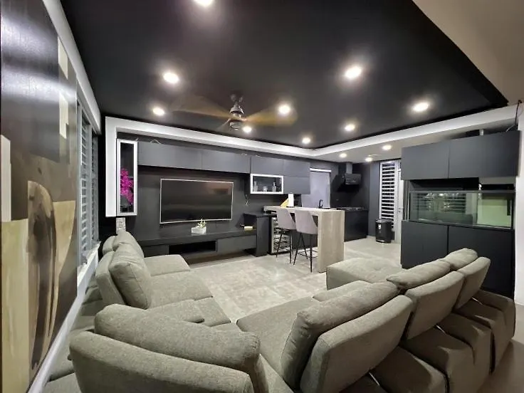 Utopia Luxury Villa Атильо