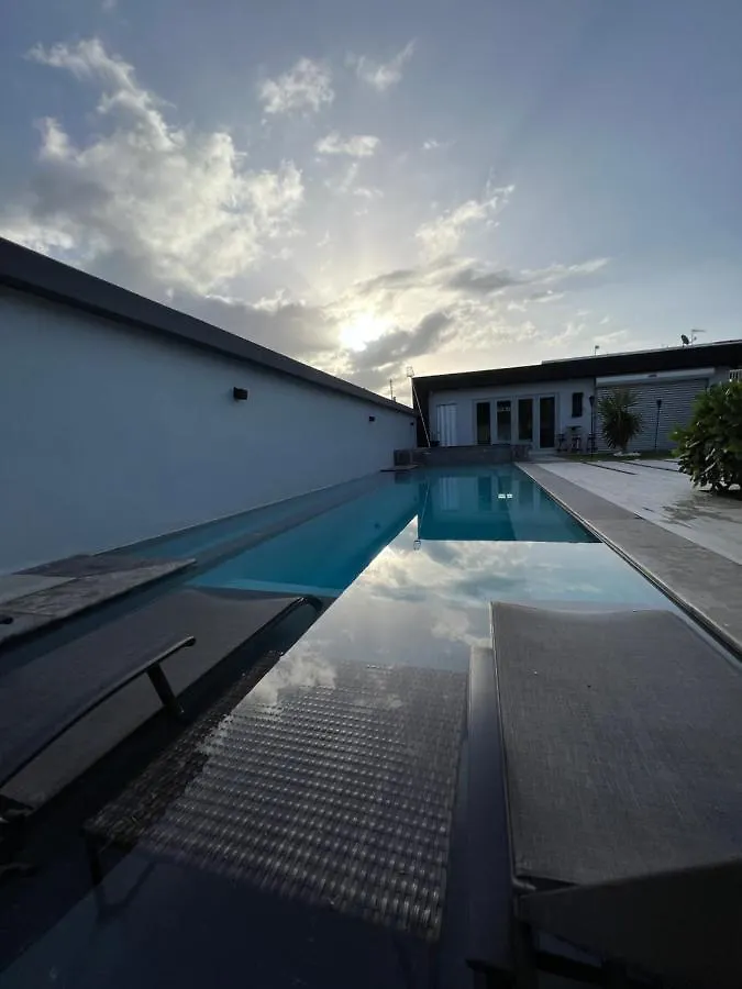 Utopia Luxury Villa Атильо Пуэрто-Рико