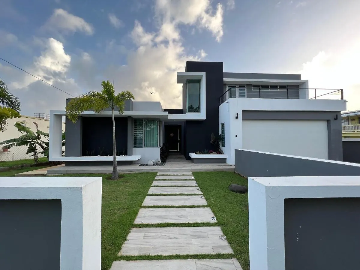 Utopia Luxury Villa Атильо 0*,
